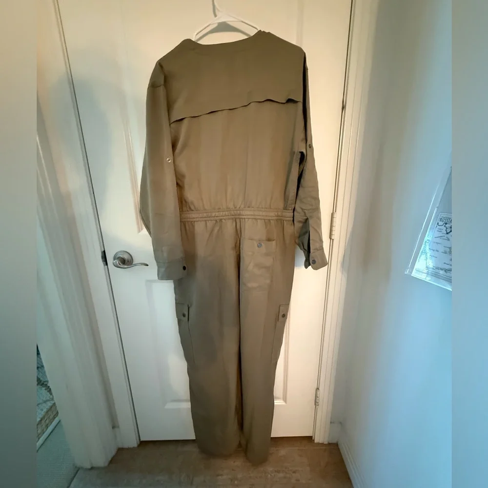 Athleta Olive Green Celestial Jumpsuit - Picture 4 of 8